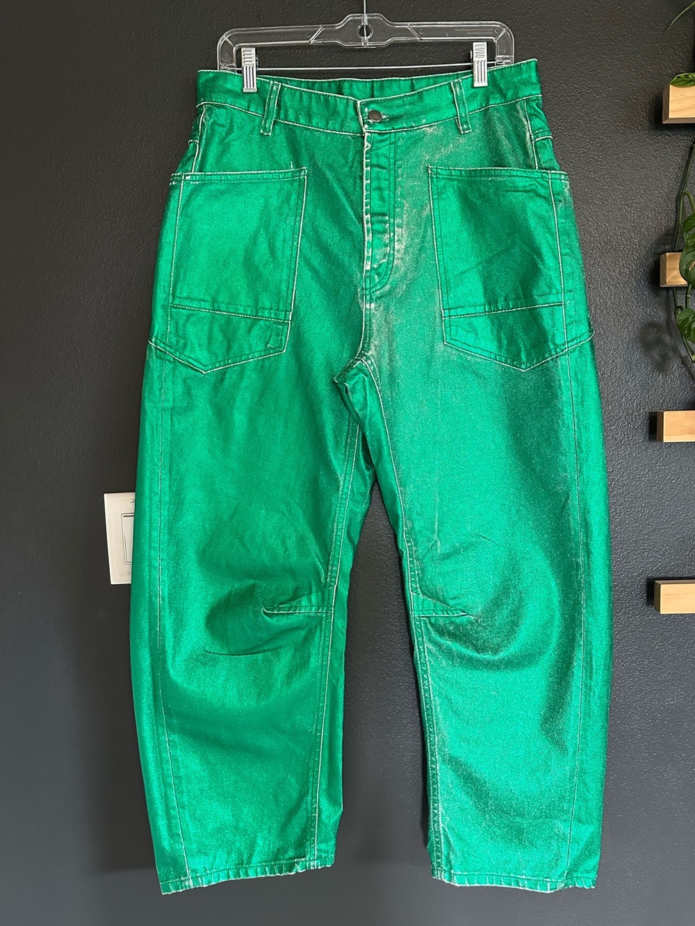 Free People Moxie Metallic Green Barrel Jeans Sample Factory Distressed NWOT 28